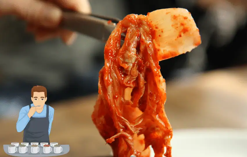 the taste of traditional kimchi is sweet.