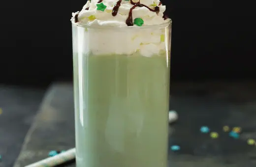 The main flavor of shamrock milkshake is mint, with hints of creamy vanilla and sweet chocolate. 