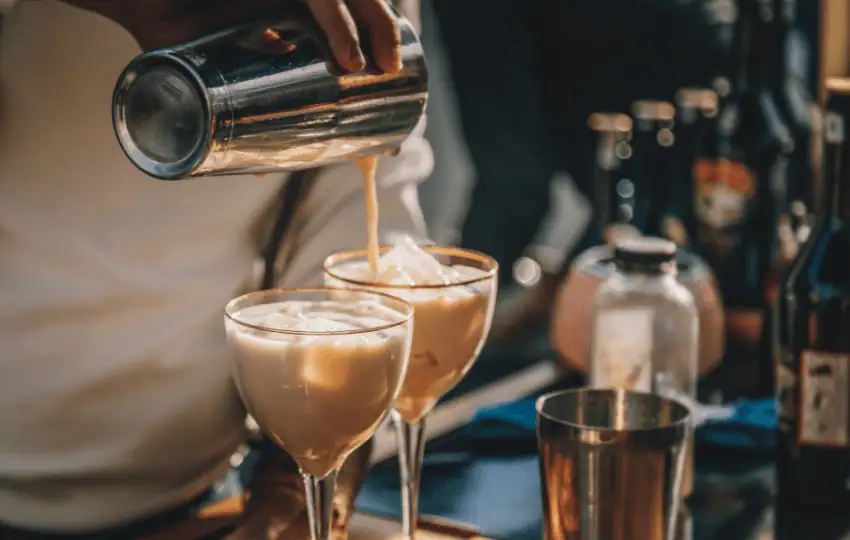 The first thing you must know about Irish cream is that it's a cream liqueur, not a whiskey. This means it's made with a distilled alcohol base (15-20 ACV), such as Irish whiskey, dairy cream, sugar, and other flavorings, including chocolate, coffee, and vanilla.