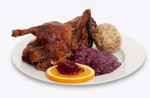 The roasted beaver meat is tender and juicy, with a rich, gamey flavor similar to roasted beef. 